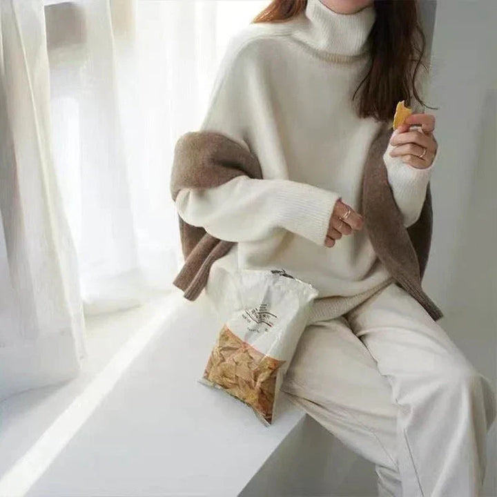 Marine | Turtleneck Sweater