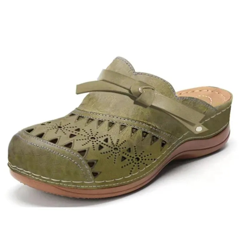 Charlotte | Bloomwalk Clogs